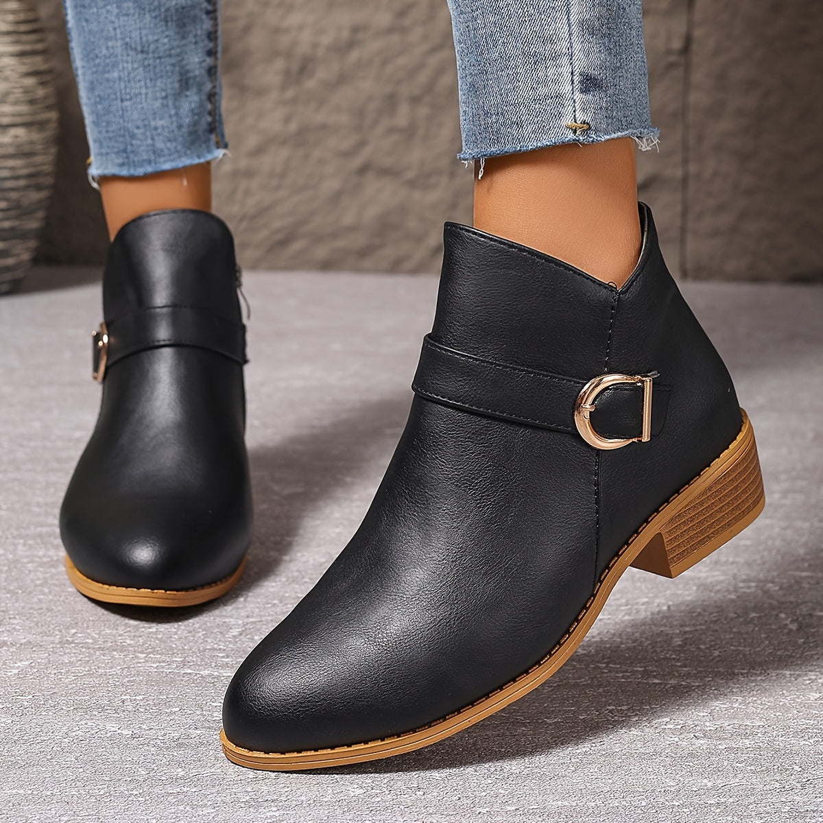 Amélina™ | Cozy Buckled Ankle Boots Designed for Sensitive Feet