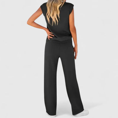 Idina | Cozy Ensemble