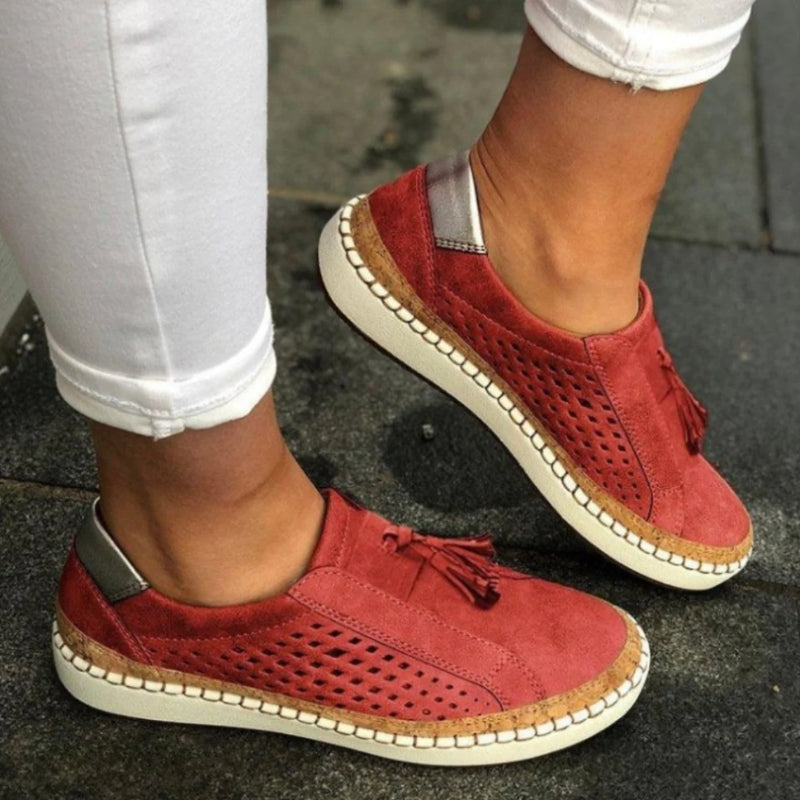 Valérie™ – Chic and Cozy Slip-On Shoes for Daily Comfort