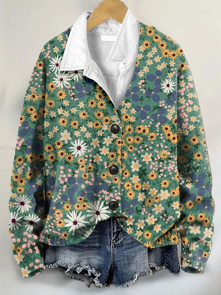 Floral Art Print Cardigan Sweater with Buttoned V-neck for Nature Enthusiasts