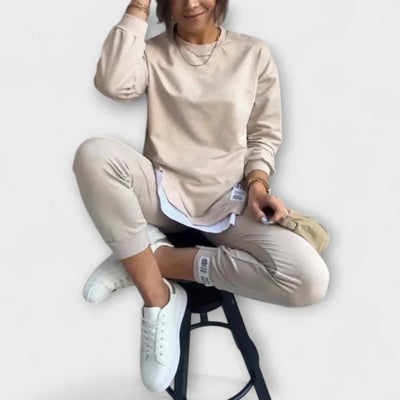 Alica - Cozy Lounge Set for Ultimate Comfort