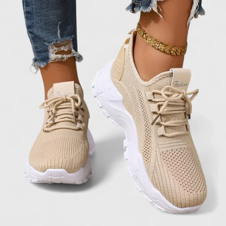 Maica | Comfort-Focused Orthopedic Trainers