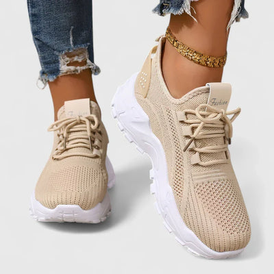 Maica | Comfort-Focused Orthopedic Trainers