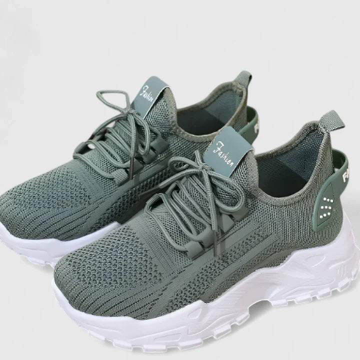 Maica | Comfort-Focused Orthopedic Trainers