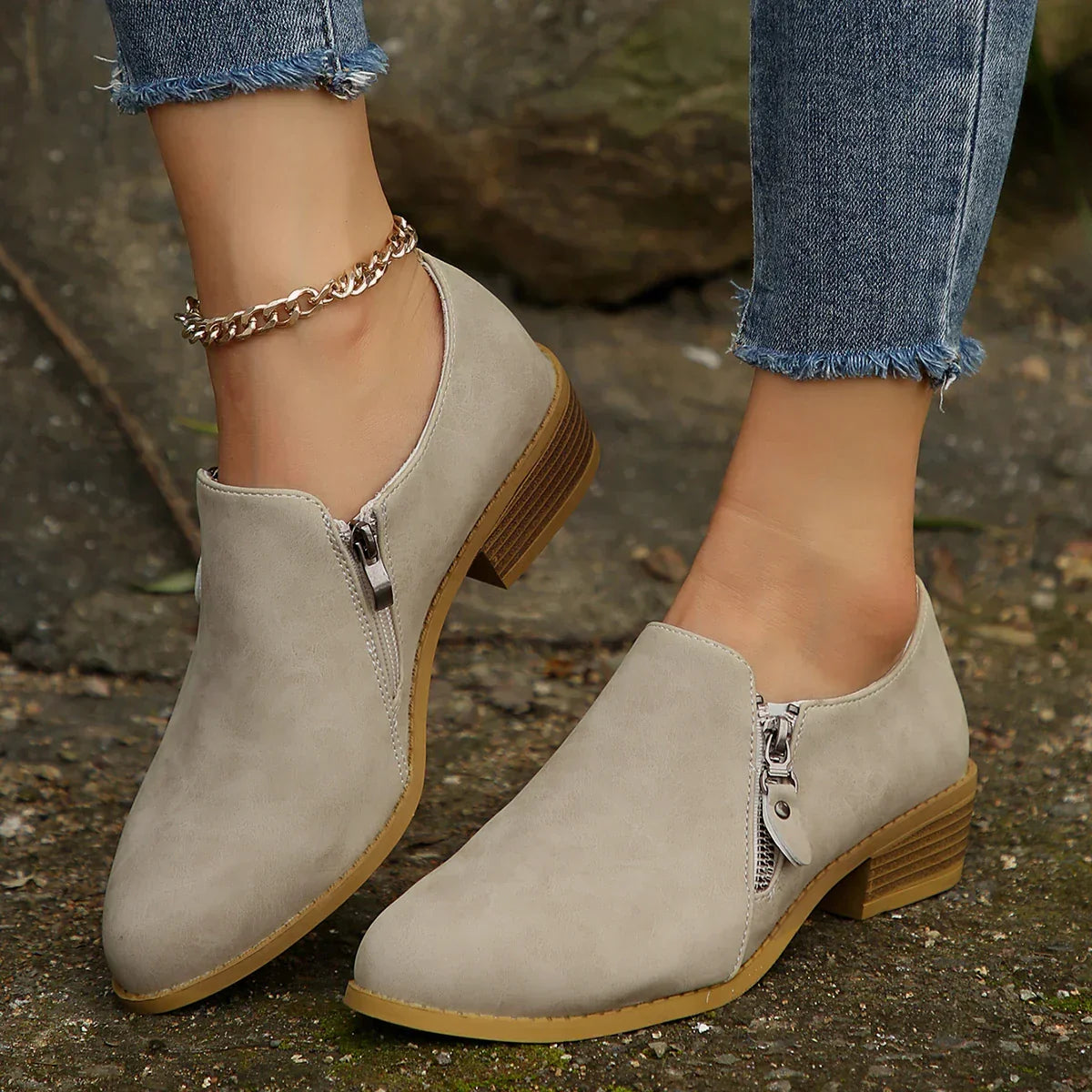 Megan | Chic Zip-Up Ankle Boots