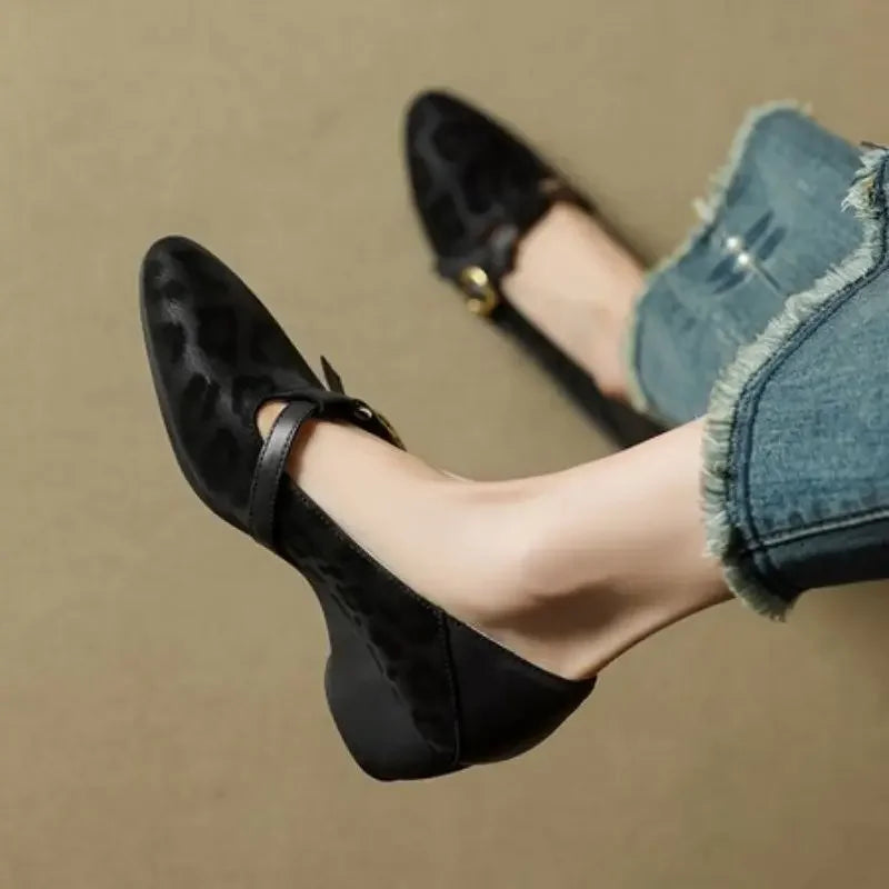 Grivora™ | Sleek Pointed Toe Loafers