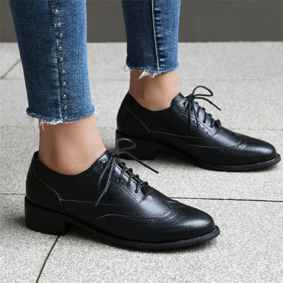 Luminosa™ Brogue Footwear