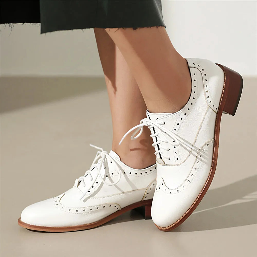 Luminosa™ Brogue Footwear