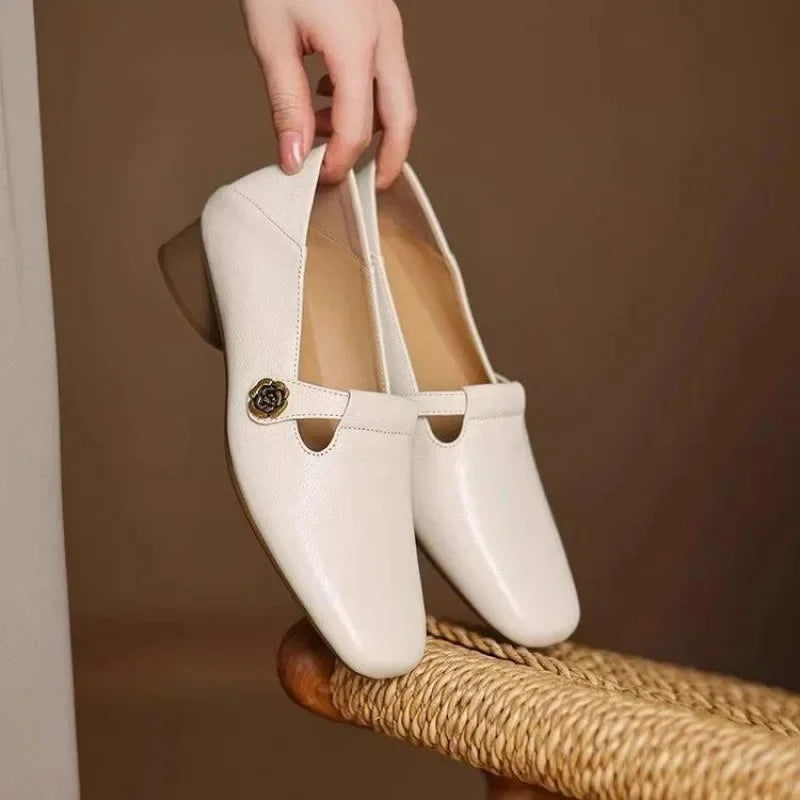 Glanora™ Pointed Toe Flats