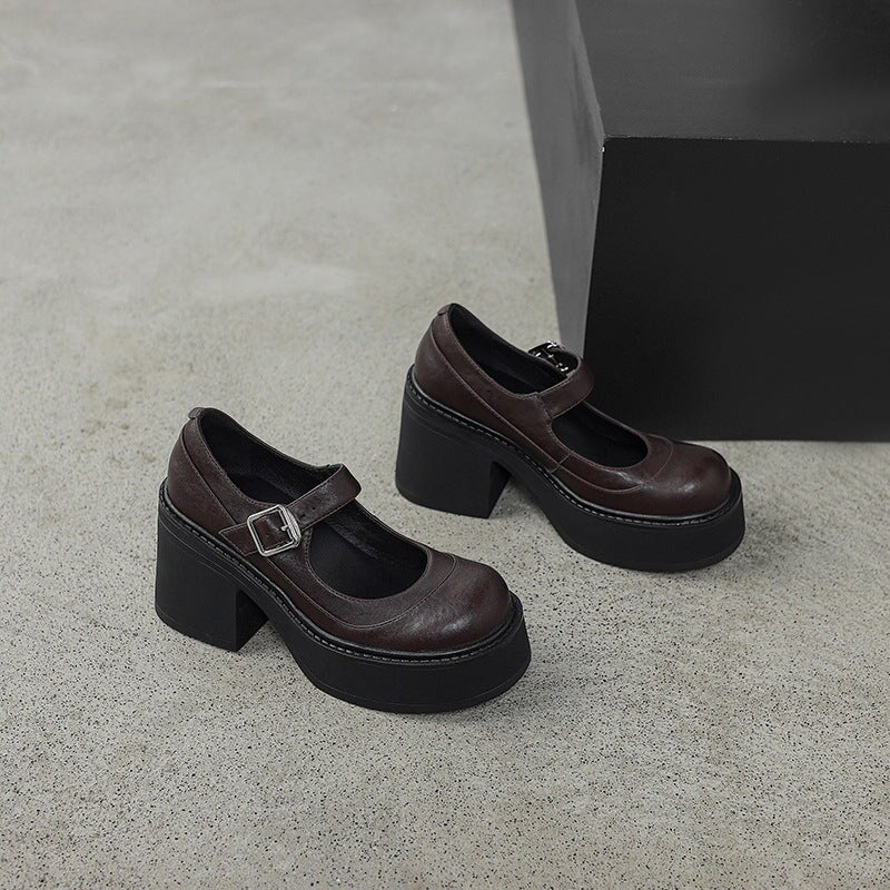 Pela™ Eco-Friendly Leather Pumps