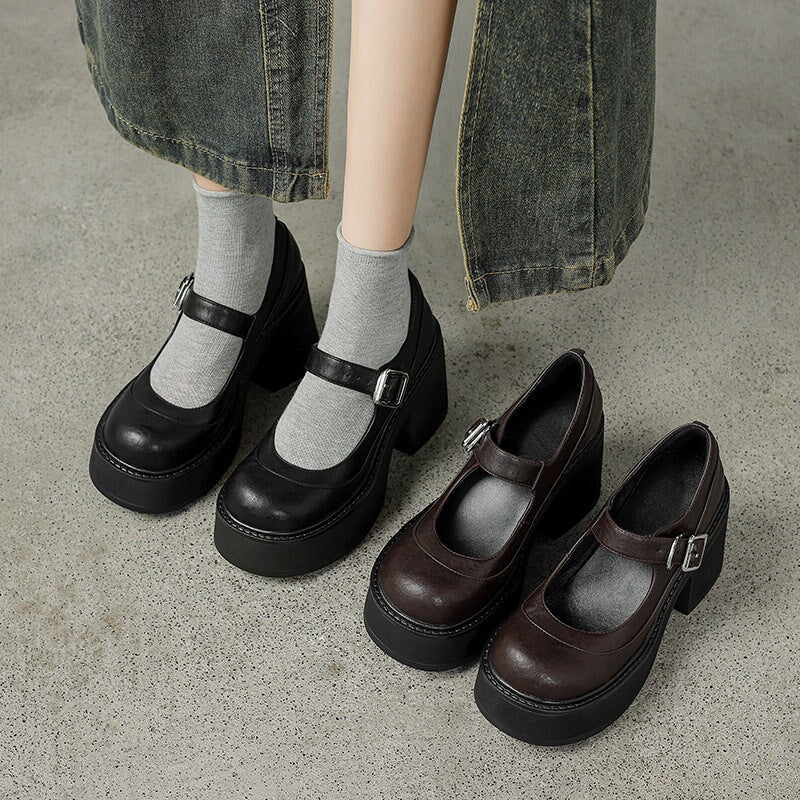 Pela™ Eco-Friendly Leather Pumps